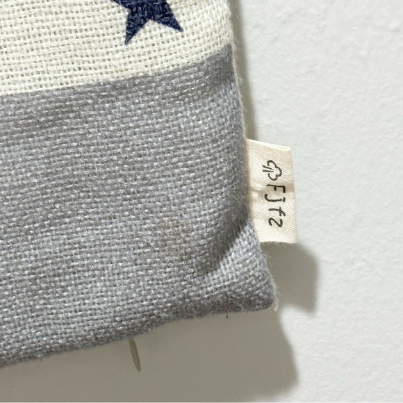 FJTZ Burlap Pillow Cover HOME IS WHEREVER YOU DROP YOUR ANCHOR Ivory Blue 17X17 - Picture 4 of 4